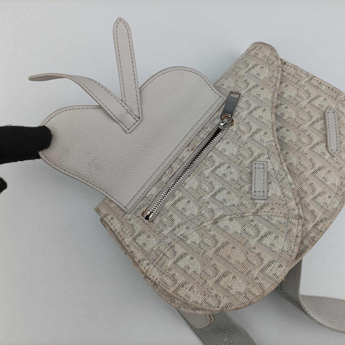 Pre-owned Christian Dior Saddle White Jacquard × Leather  shoulderbag | stylenewstar