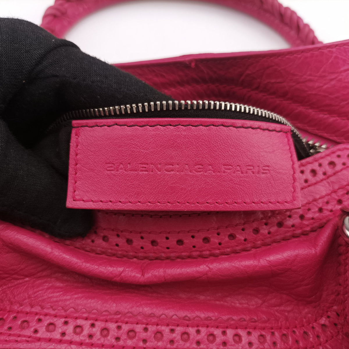 Vintage Balenciaga Giant Broad City Pink lambskin  shoulderbag | stylenewstar