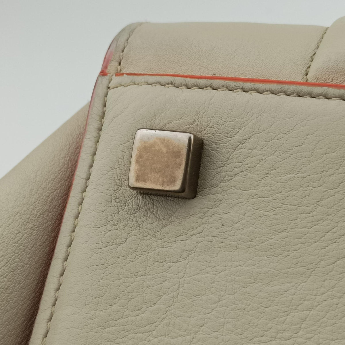 Pre-owned Celine Luggage Small Square Phantom Beige Leather  handbag | stylenewstar