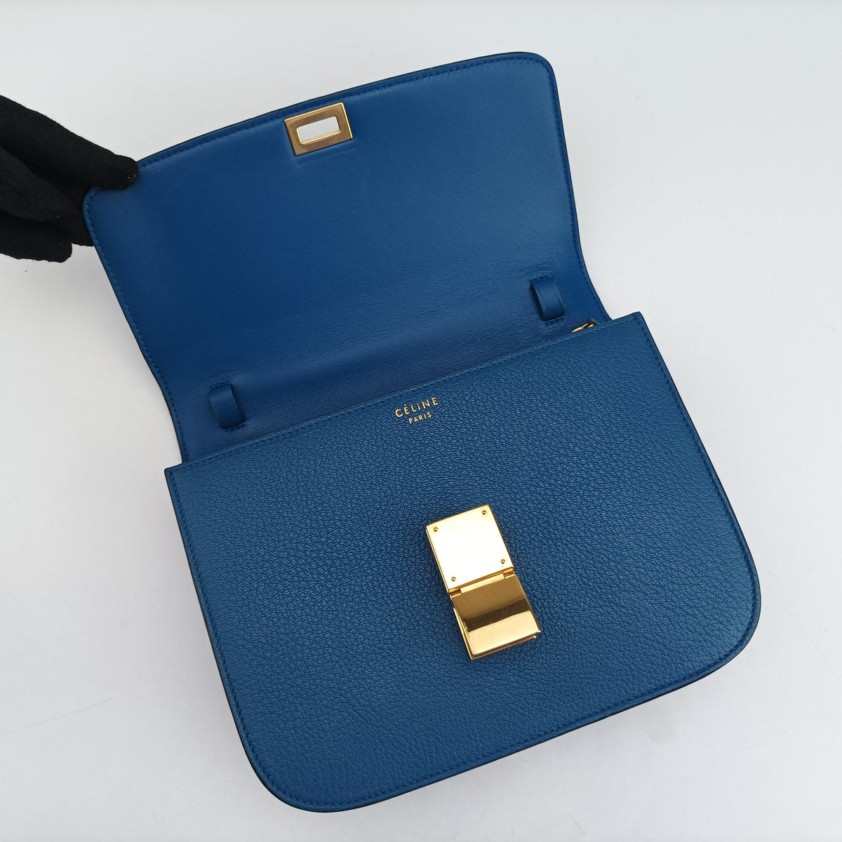 Secondhand Celine CLASSIC BOX Blue Leather  shoulderbag | stylenewstar