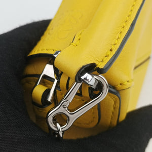 Secondhand Loewe Puzzle Nano Yellow Leather A510U98X01 shoulderbag | stylenewstar