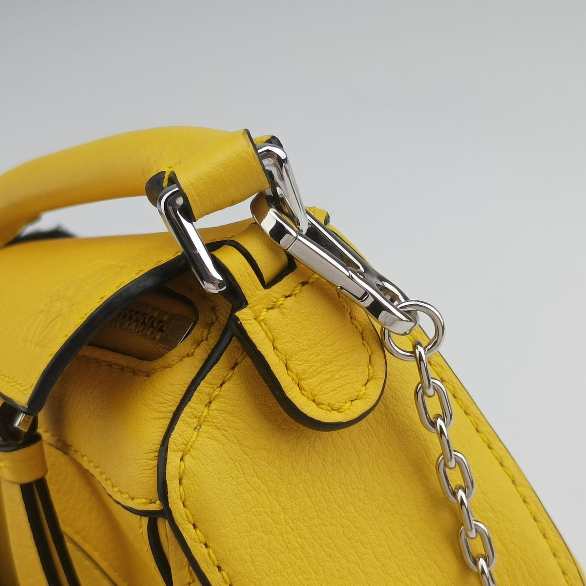 Secondhand Loewe Puzzle Nano Yellow Leather A510U98X01 shoulderbag | stylenewstar