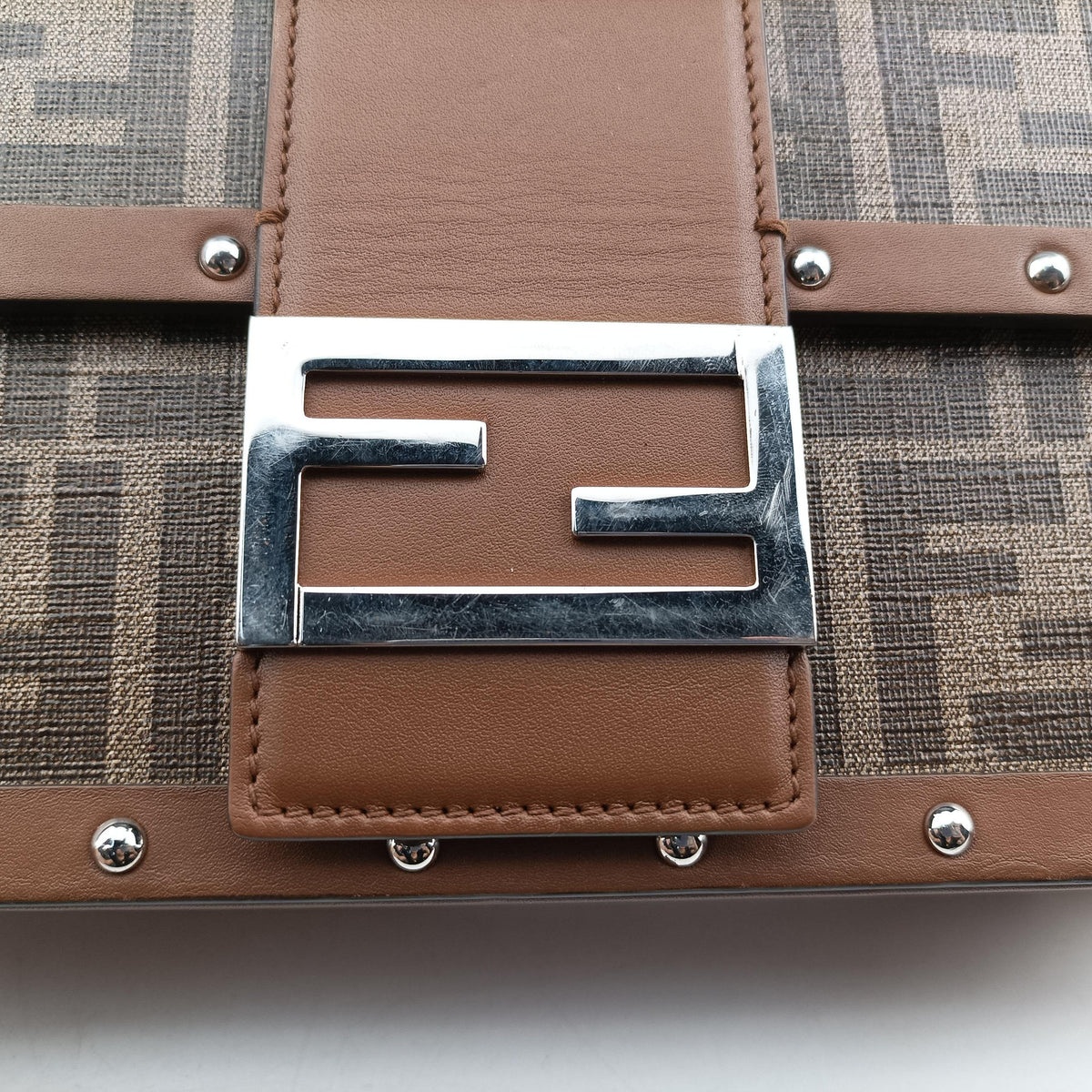 Pre-owned Fendi Zucca Trunk Brown PVC Coated Canvas × Leather 7VA498 shoulderbag | stylenewstar