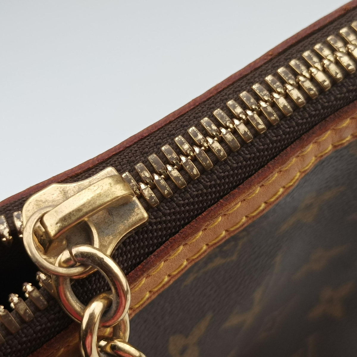 Pre-owned Louis Vuitton PALERMO PM brown Monogram Canvas M40145 shoulderbag | stylenewstar