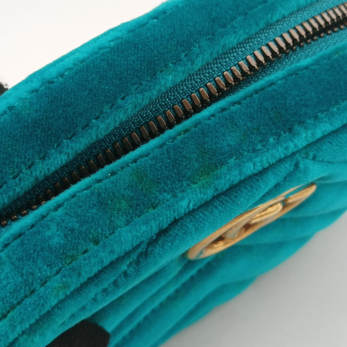 Pre-owned Gucci GG Marmont Blue velour 476434 bum bag/waist bag | stylenewstar