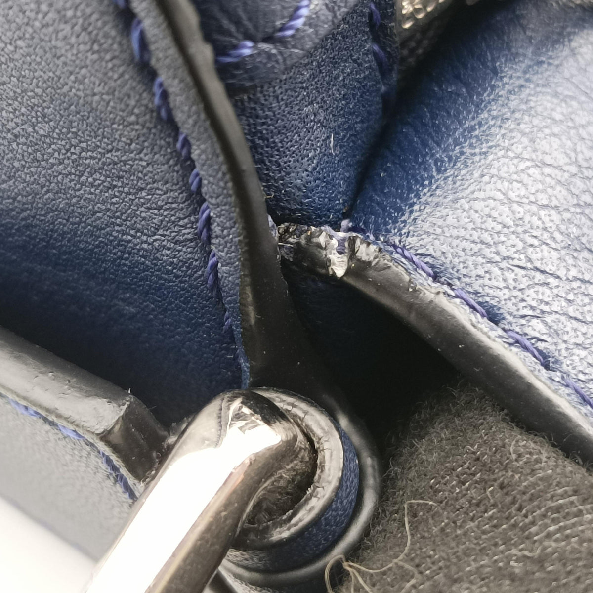 Pre-owned Loewe Puzzle Blue Leather  handbag | stylenewstar