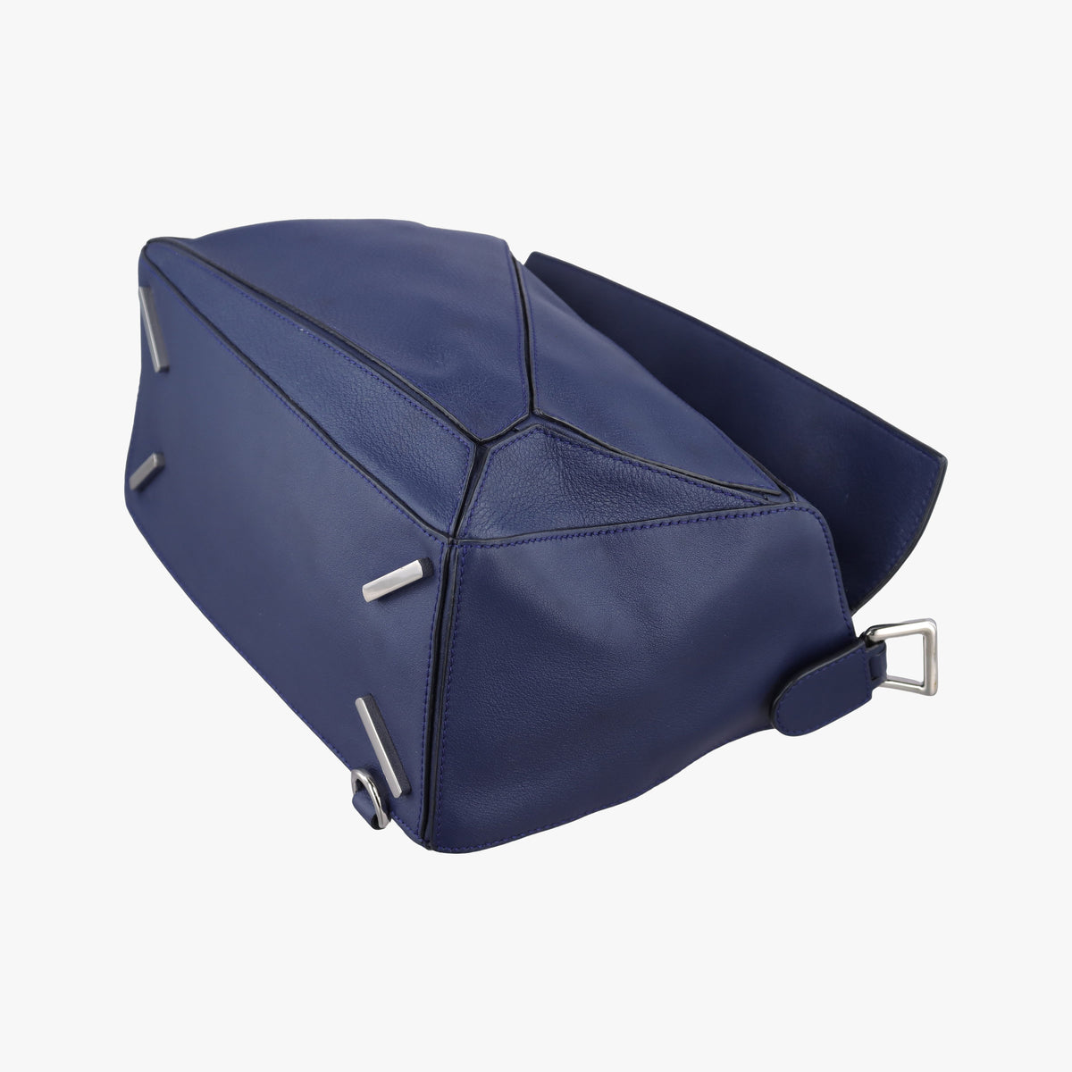 Pre-owned Loewe Puzzle Blue Leather  handbag | stylenewstar