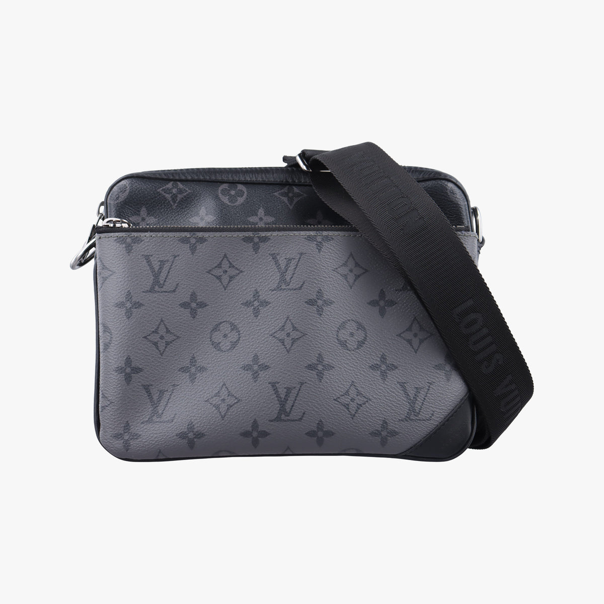 Secondhand Louis Vuitton Trio Messenger Gris Monogram Shadow M46603 shoulderbag | stylenewstar