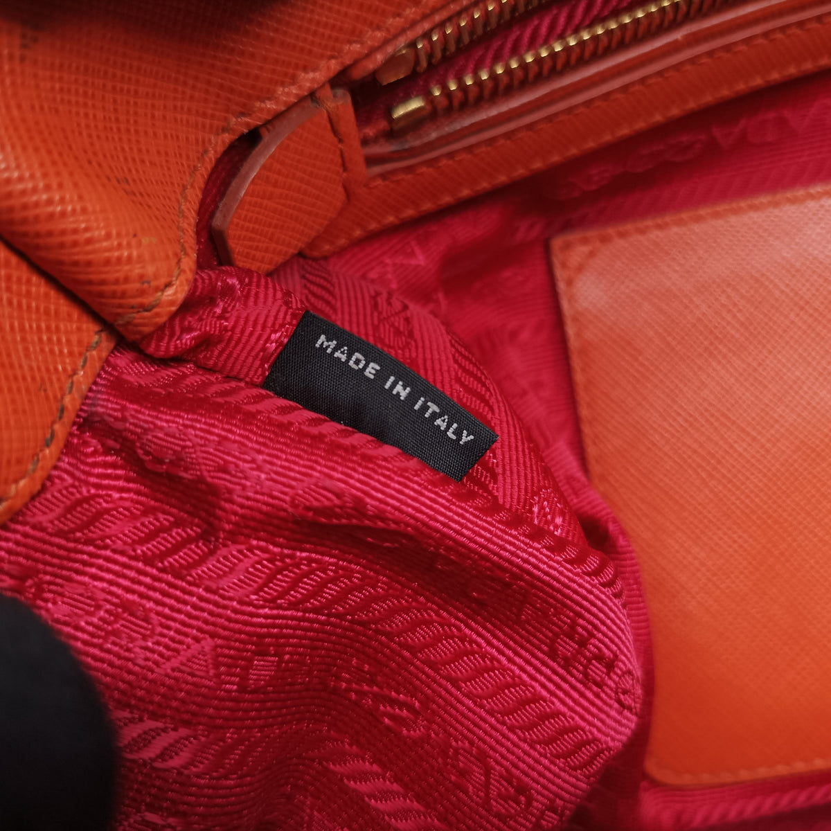Pre-owned Prada Galleria Orange×red SAFFIANO Leather BN1844 shoulderbag | stylenewstar