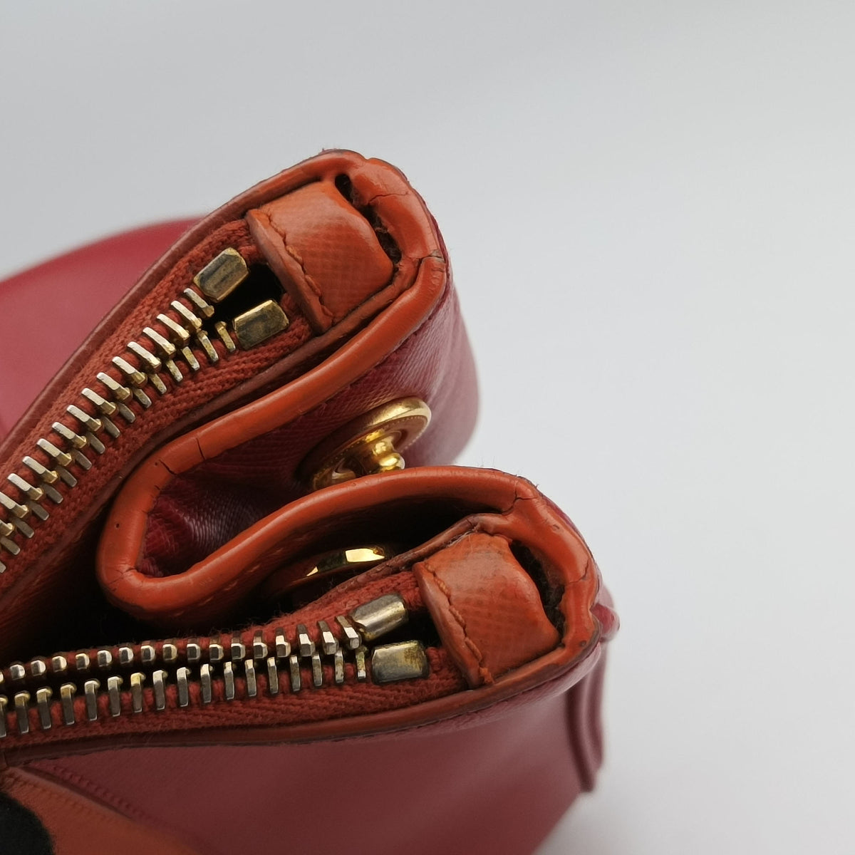 Pre-owned Prada Galleria Orange×red SAFFIANO Leather BN1844 shoulderbag | stylenewstar