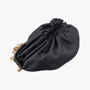 Pre-owned Bottega Veneta The Chain Pouch Black Leather  bum bag/waist bag | stylenewstar