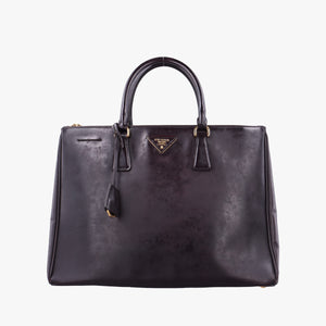 Pre-owned Prada Galleria Purple patent BN2274 handbag | stylenewstar