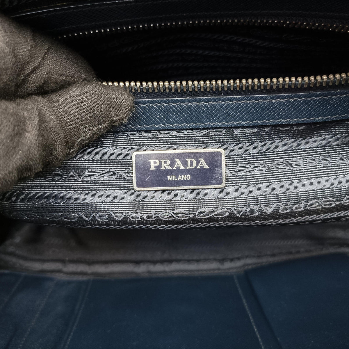 Vintage Prada business bag briefcase Navy SAFFIANO Leather 2VE363 handbag | stylenewstar