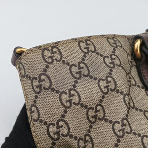 Pre-owned Gucci GG Supreme Bosco PATCHED beige×Multicolour PVC coated canvas×Leather 473887 shoulderbag | stylenewstar