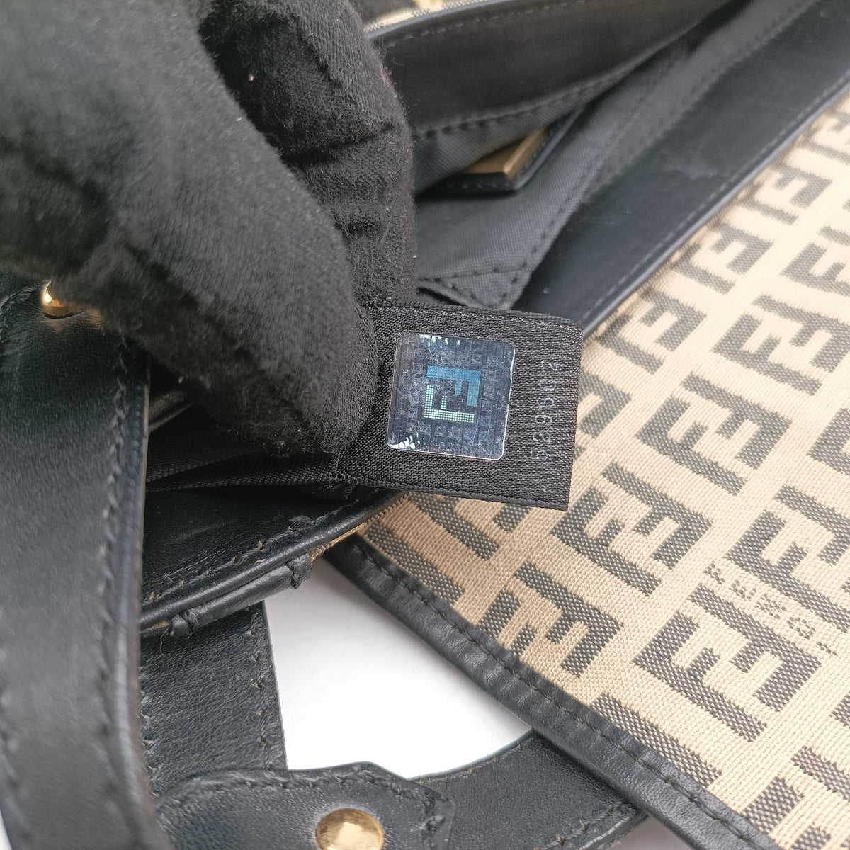 Pre-owned Fendi Zucchino Borsa Black×Beige canvas×leather 8BR429 handbag | stylenewstar