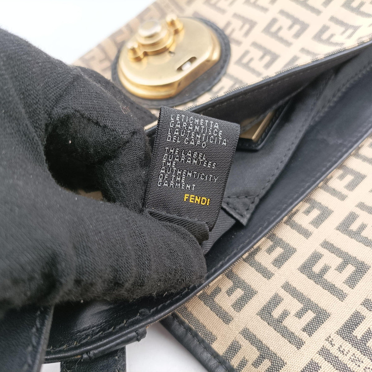 Pre-owned Fendi Zucchino Borsa Black×Beige canvas×leather 8BR429 handbag | stylenewstar