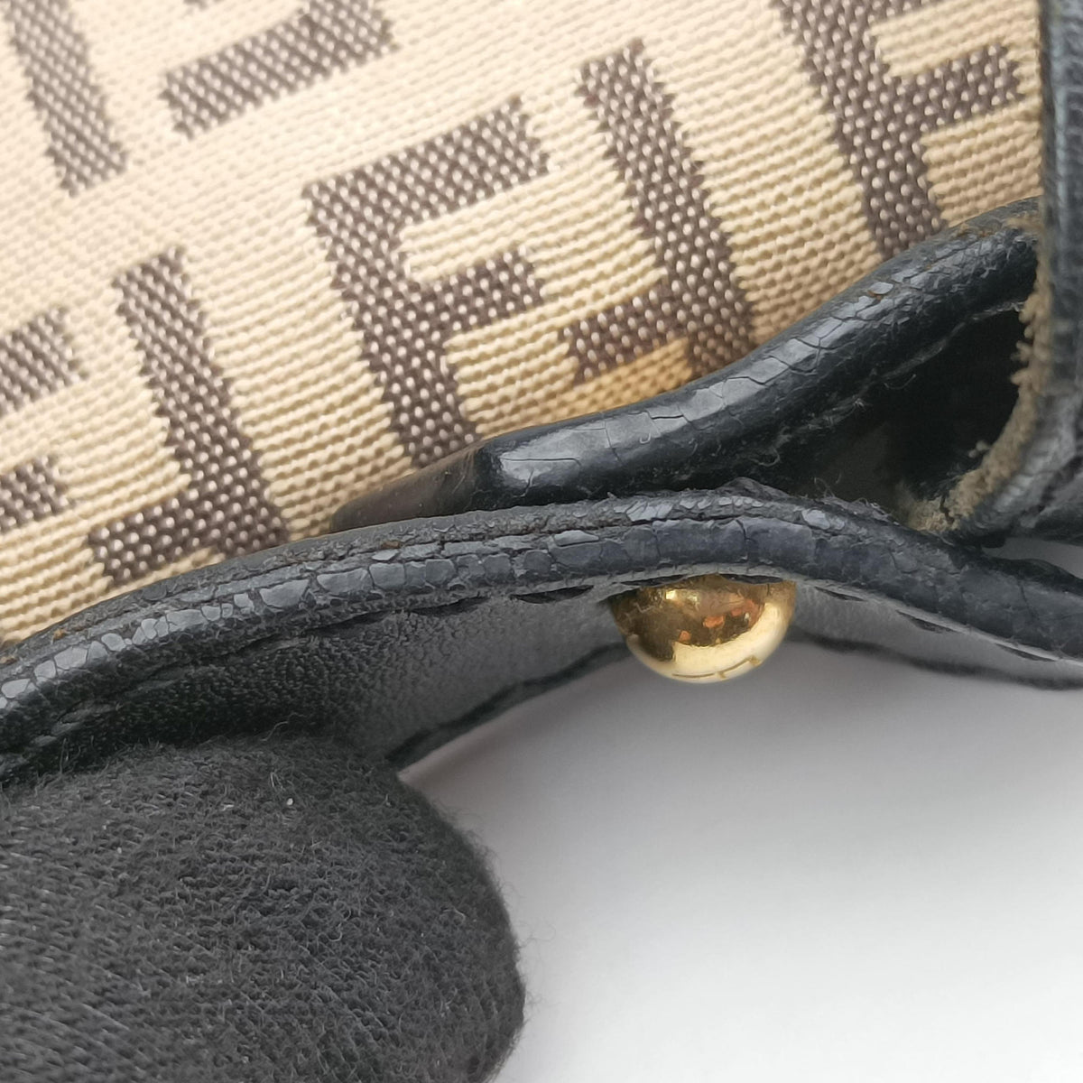 Pre-owned Fendi Zucchino Borsa Black×Beige canvas×leather 8BR429 handbag | stylenewstar