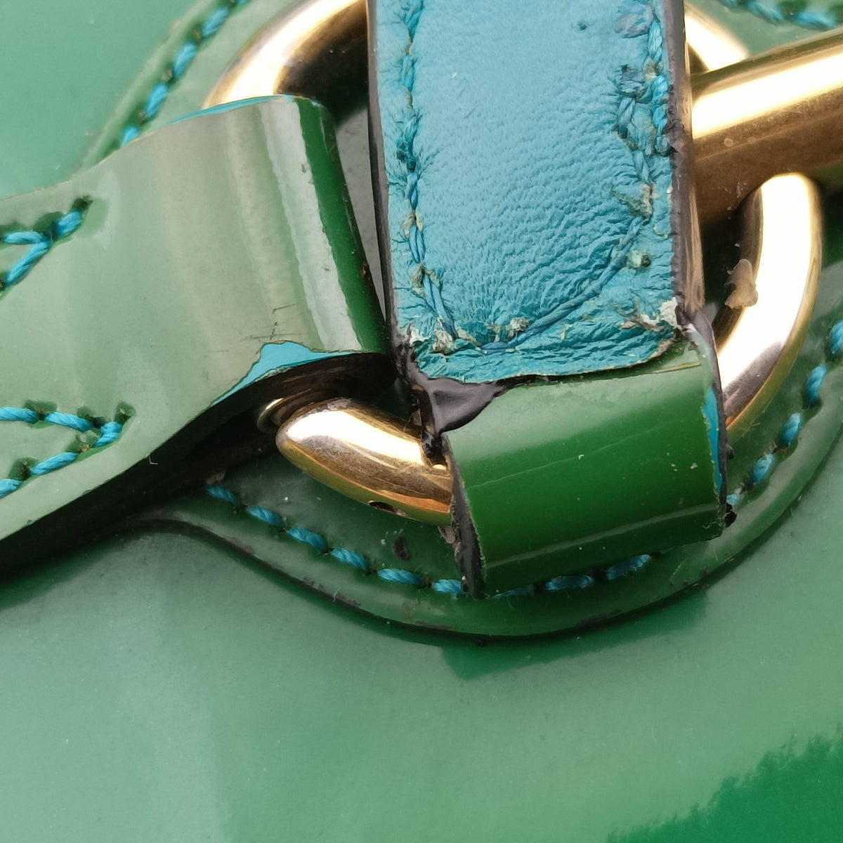 Pre-owned Gucci Bright Bit Green Patent Leather 319795 shoulderbag | stylenewstar