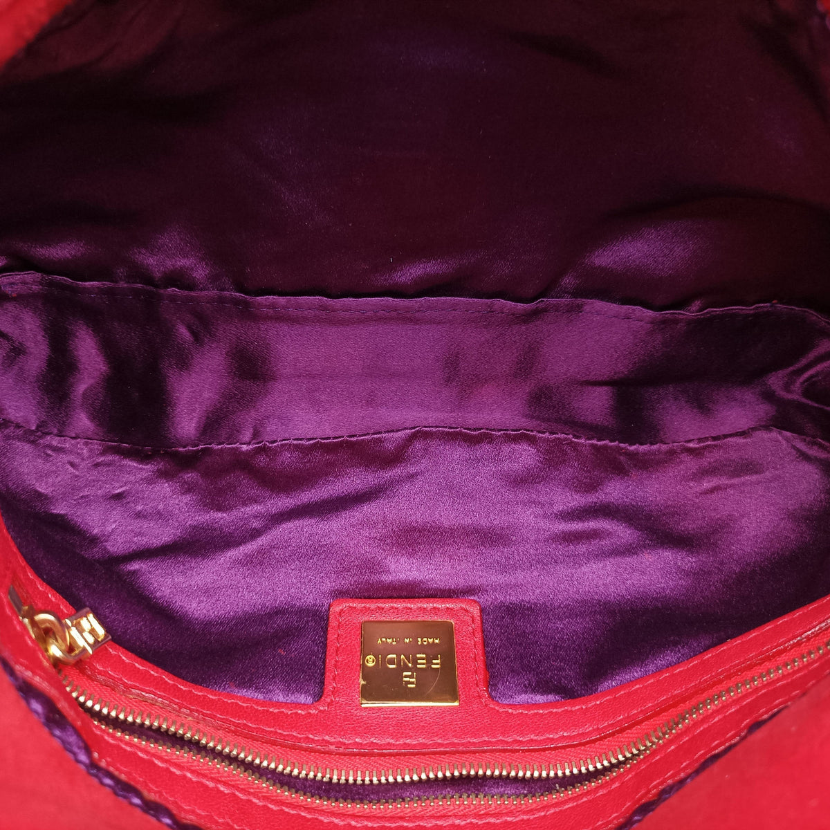 Secondhand Fendi Baguette Red suede 26424 handbag | stylenewstar