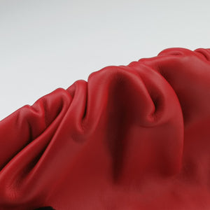 Pre-owned Bottega Veneta The　Chain Pouch Red lambskin  shoulderbag | stylenewstar