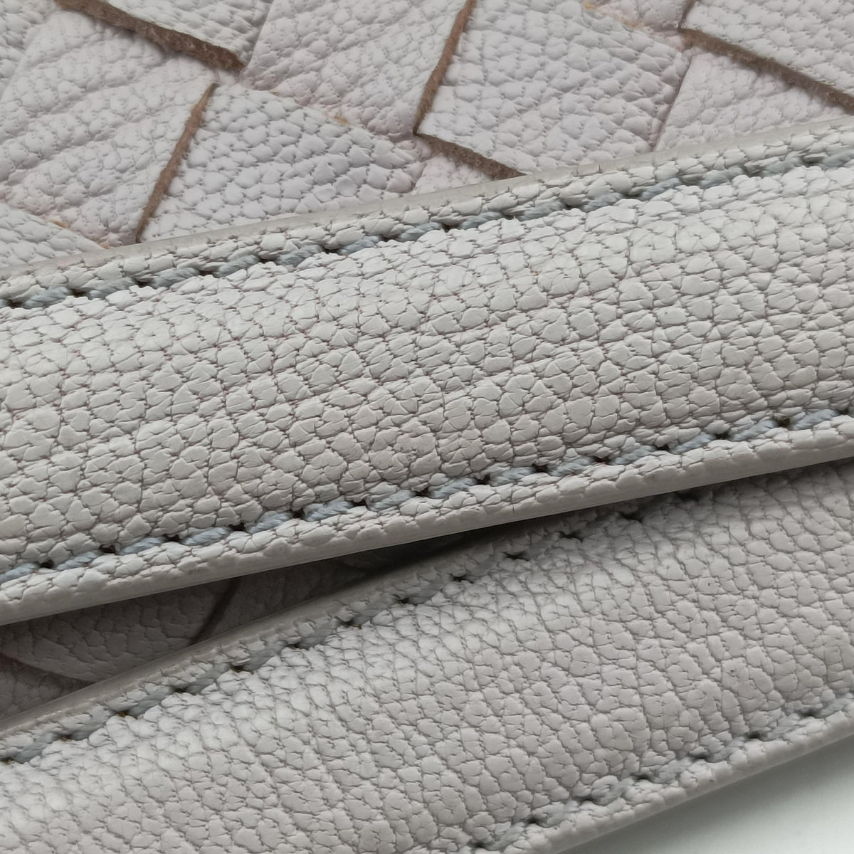 Pre-owned Bottega Veneta Intrecciato Light purple lambskin  shoulderbag | stylenewstar