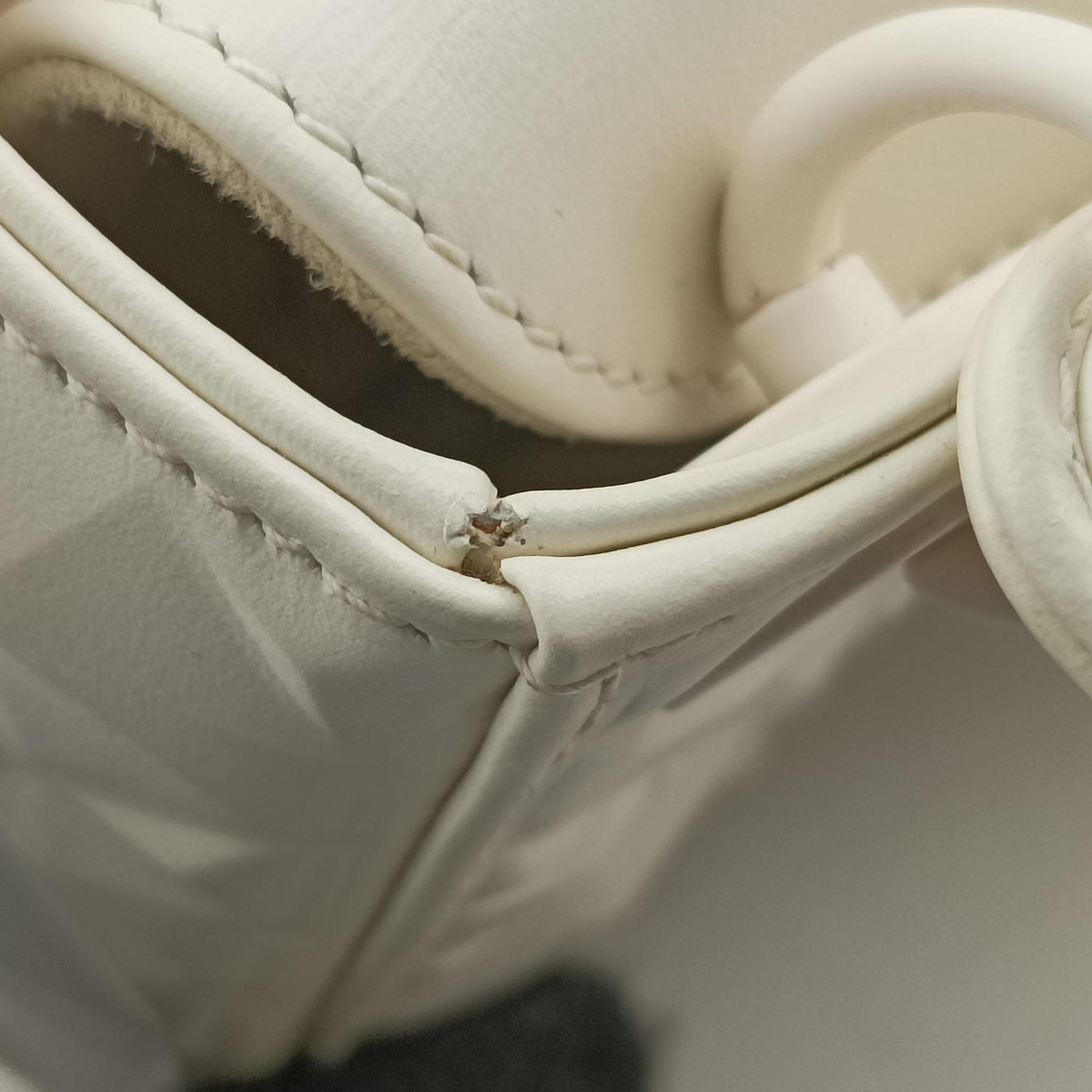 Vintage Christian Dior Lady Dior White leather  shoulderbag | stylenewstar