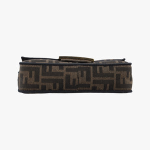 Pre-owned Fendi BAGUETTE Brown canvas 8BS017 shoulderbag | stylenewstar