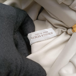 Pre-owned Bottega Veneta THE Chain Pouch White lambskin  shoulderbag | stylenewstar