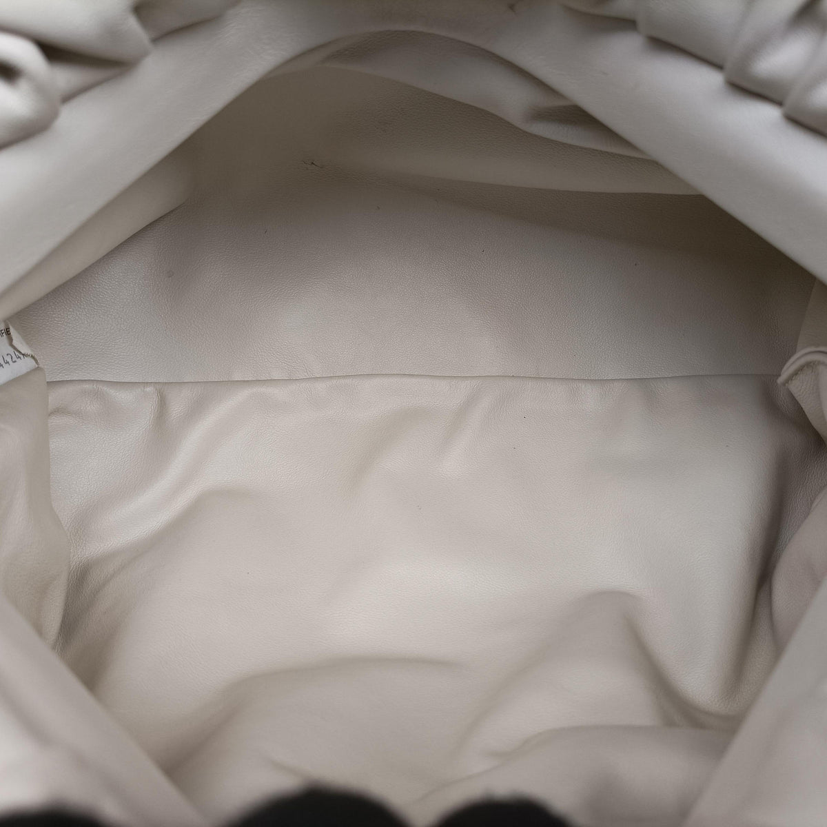 Pre-owned Bottega Veneta THE Chain Pouch White lambskin  shoulderbag | stylenewstar