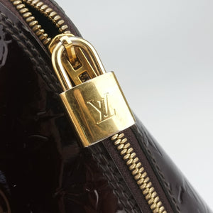 Pre-owned Louis Vuitton Alma PM Amarante Vernis M91691 handbag | stylenewstar