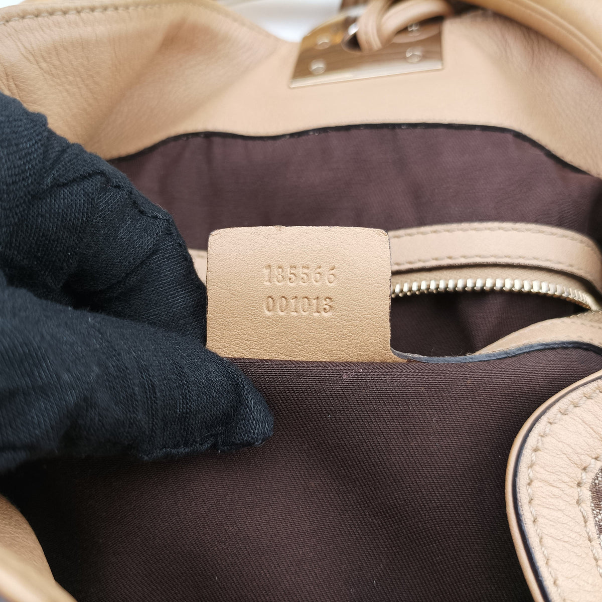 Pre-owned Gucci Indy Babouska Beige Canvas×Leather 185566 shoulderbag | stylenewstar