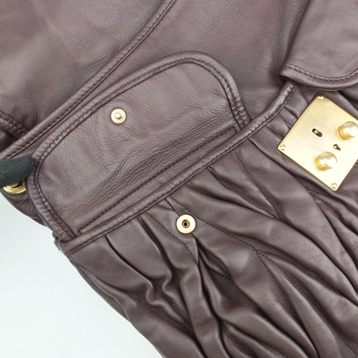 Pre-owned Miu Miu Coffer Matelasse Brown Leather  shoulderbag | stylenewstar