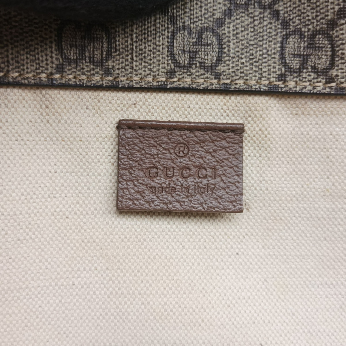 Pre-owned Gucci NEO VINTAGE GG Supreme Beige×Brown PVC coated canvas 495654 crossbodybag | stylenewstar