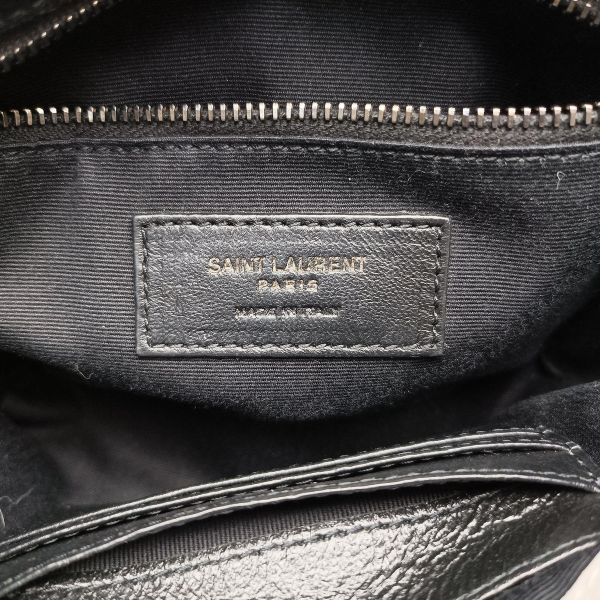 Pre-owned Yves Saint Laurent Niki Grey Leather 583108 shoulderbag | stylenewstar
