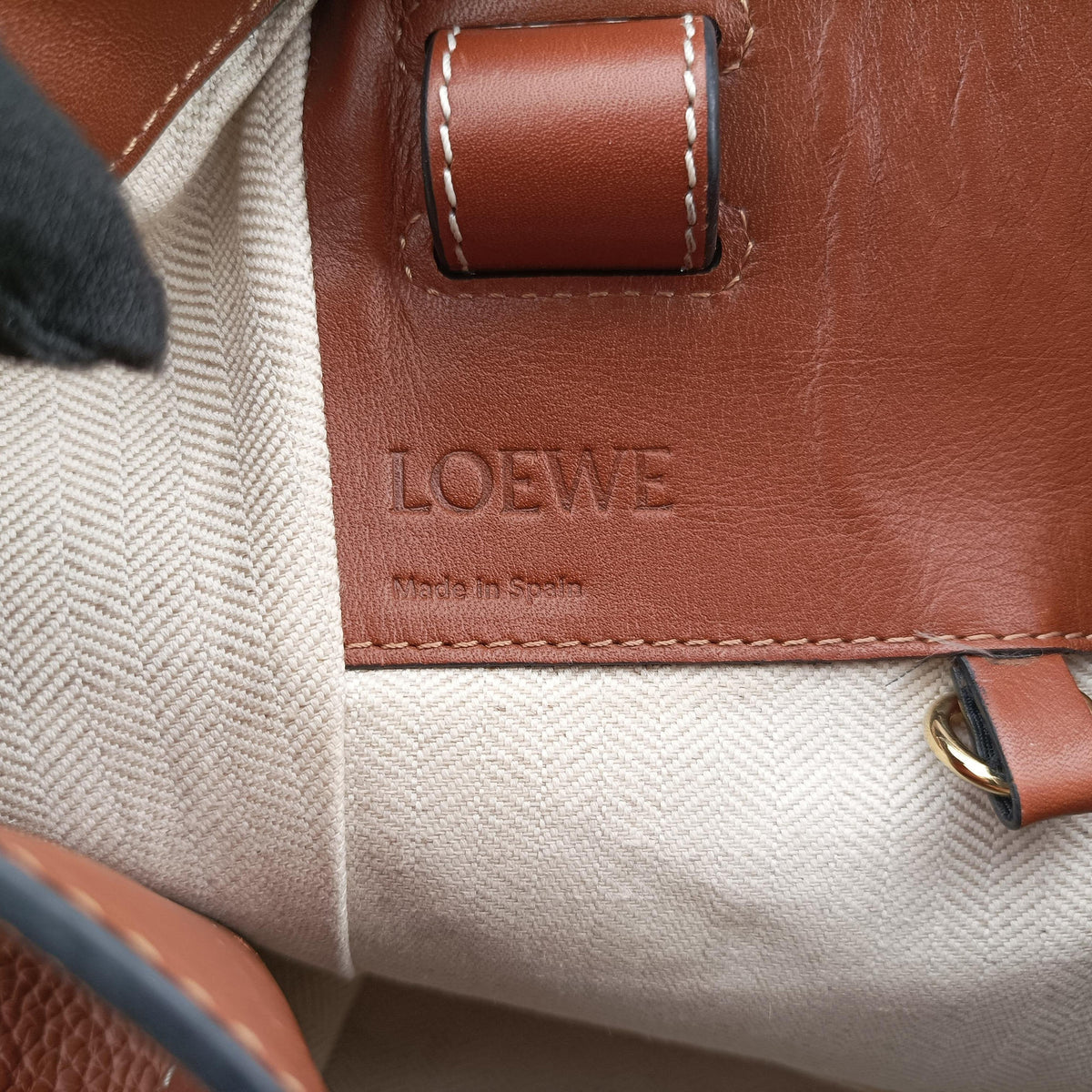 Pre-owned Loewe Hammock Brown Leather  shoulderbag | stylenewstar