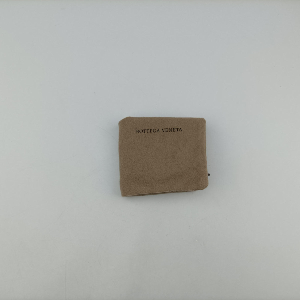 Secondhand Bottega Veneta candy cassette Beige lambskin  shoulderbag | stylenewstar