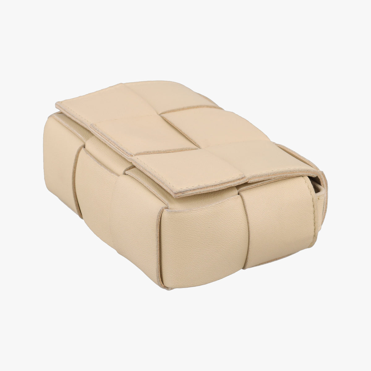 Secondhand Bottega Veneta candy cassette Beige lambskin  shoulderbag | stylenewstar