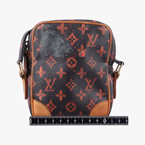 Pre-owned Louis Vuitton Panam Brown Monogram Catogram M44399 shoulderbag | stylenewstar