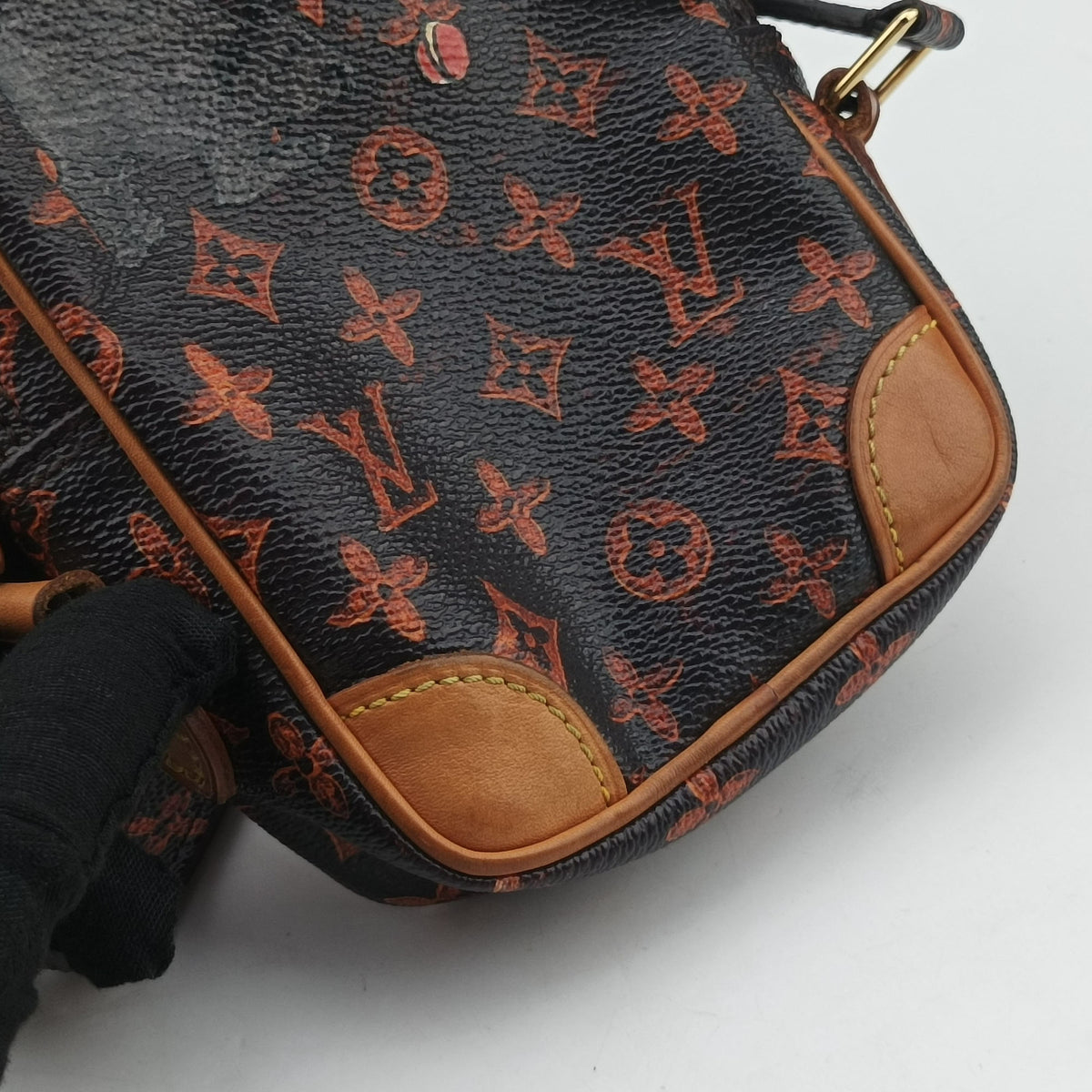 Pre-owned Louis Vuitton Panam Brown Monogram Catogram M44399 shoulderbag | stylenewstar