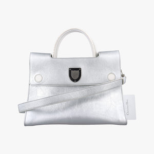Pre-owned Christian Dior Diorever Silver Leather  shoulderbag | stylenewstar