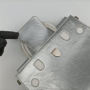 Pre-owned Christian Dior Diorever Silver Leather  shoulderbag | stylenewstar