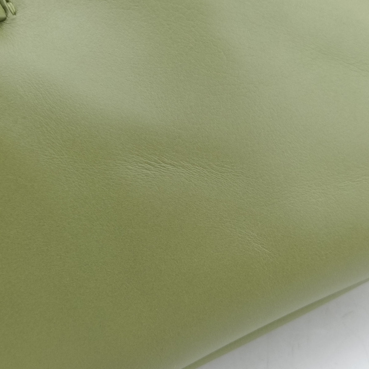 Pre-owned Bottega Veneta Baby Liberta Green Leather 826147V4SJ12498 shoulderbag | stylenewstar