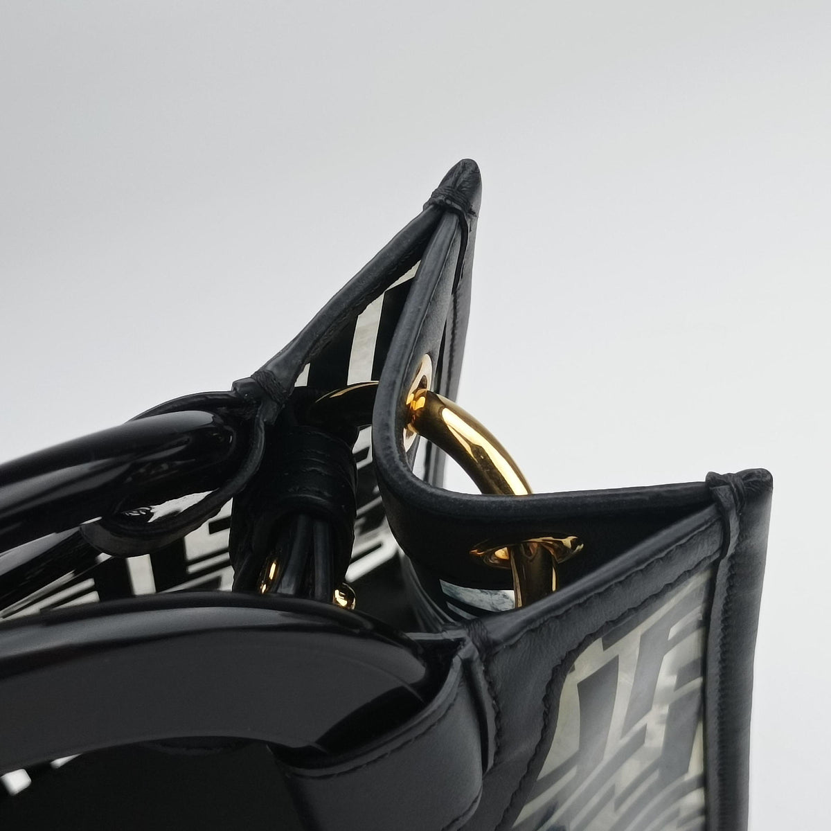 Pre-owned Fendi Runaway Shopper Black PVC Coated Canvas 8BH353 shoulderbag | stylenewstar