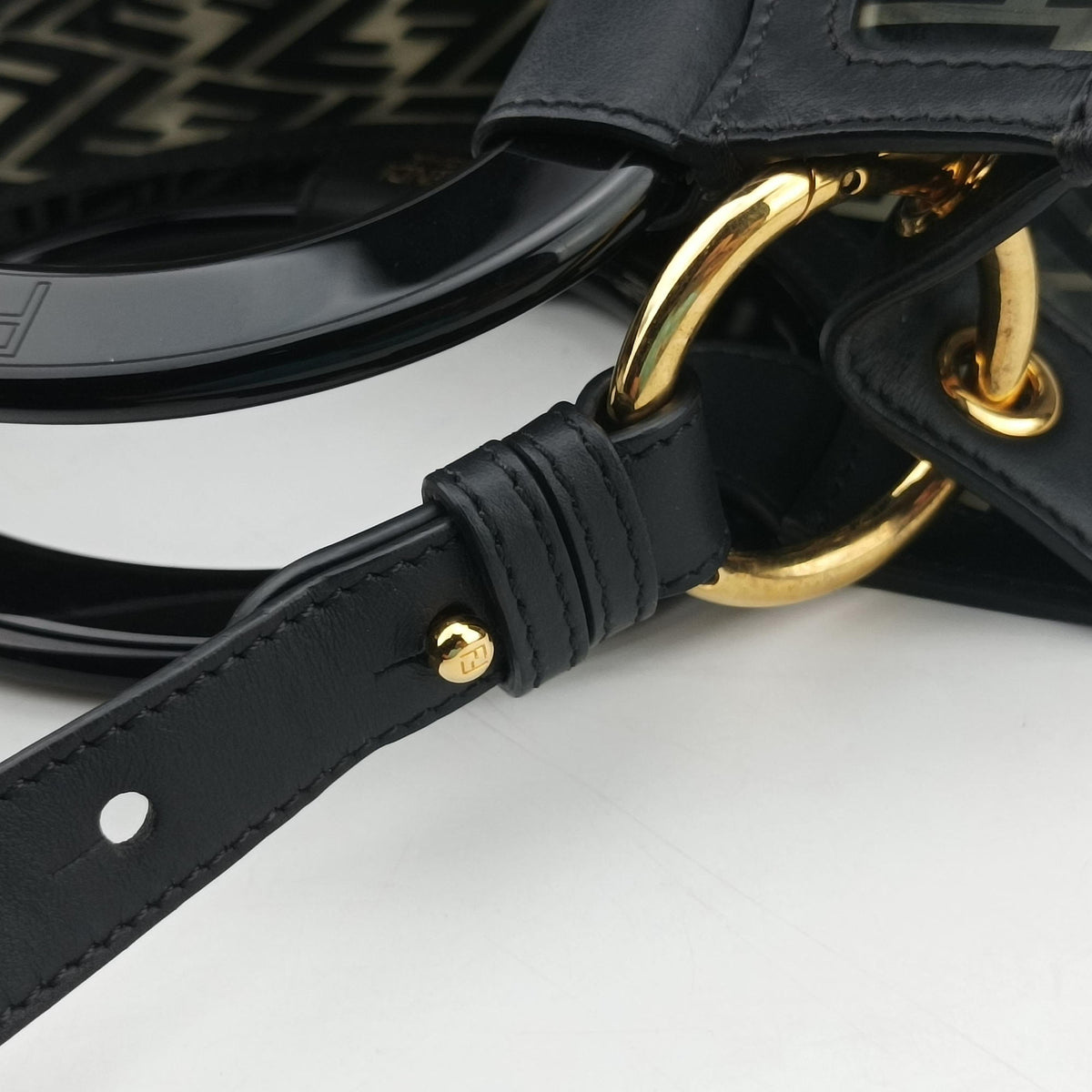 Pre-owned Fendi Runaway Shopper Black PVC Coated Canvas 8BH353 shoulderbag | stylenewstar