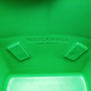 Secondhand Bottega Veneta The Arco Green Rubber  handbag | stylenewstar