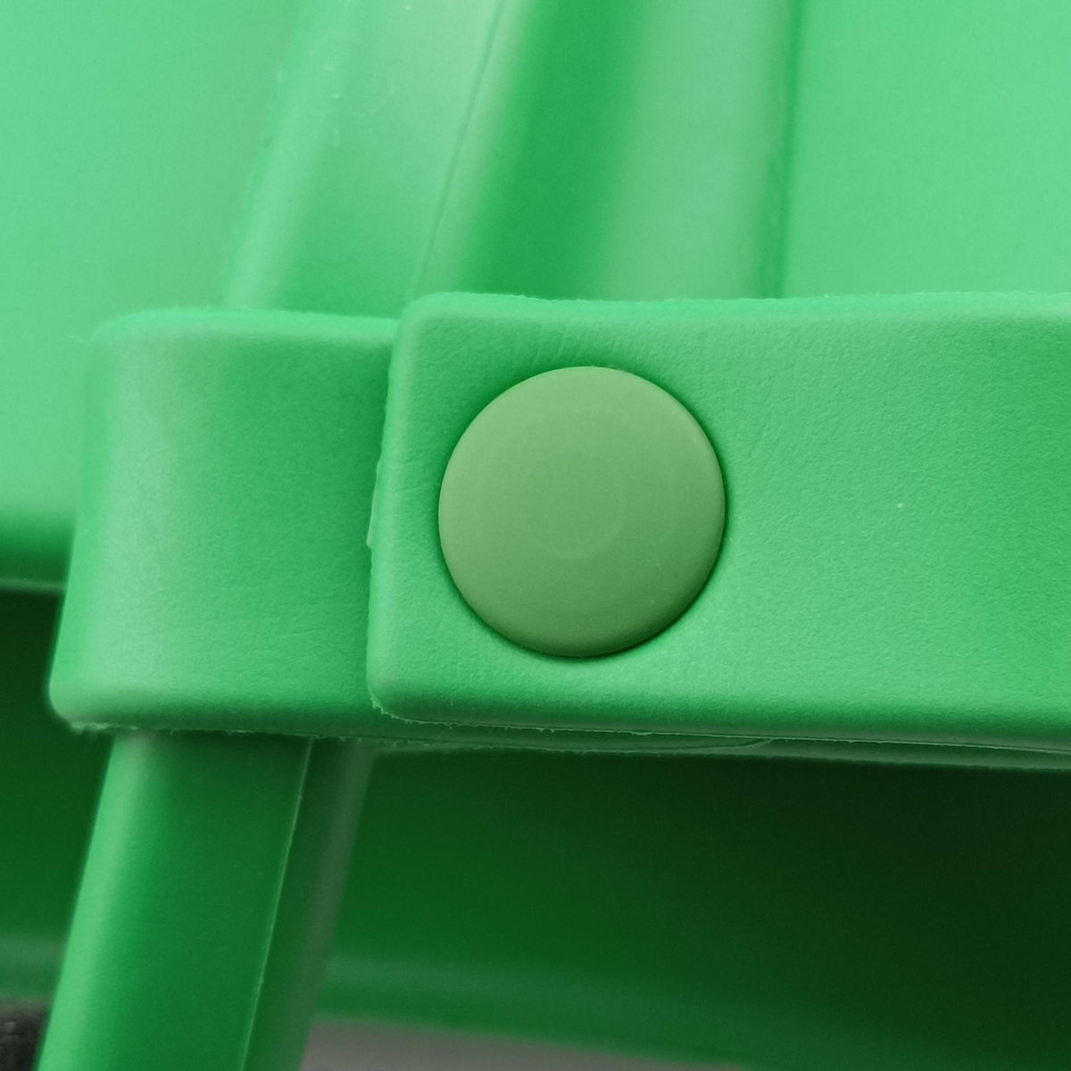 Secondhand Bottega Veneta The Arco Green Rubber  handbag | stylenewstar