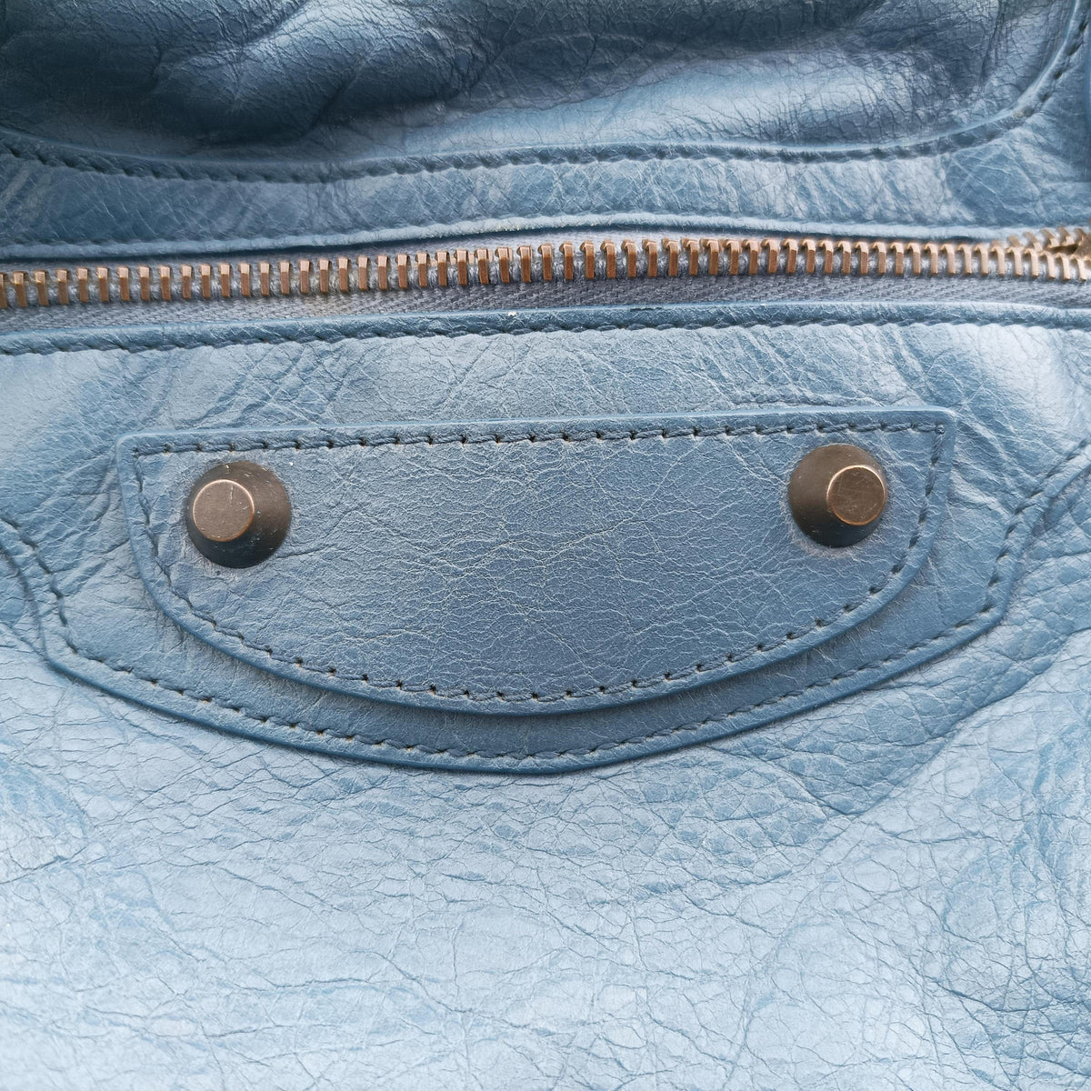 Pre-owned Balenciaga Giant City Blue lambskin  shoulderbag | stylenewstar