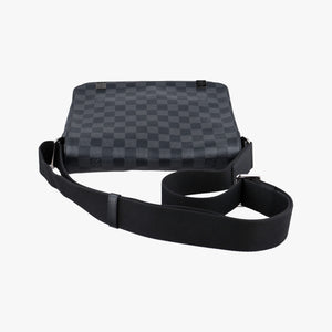Pre-owned Louis Vuitton DANIEL MM Noir Damier GRAPHITE N58029 shoulderbag | stylenewstar