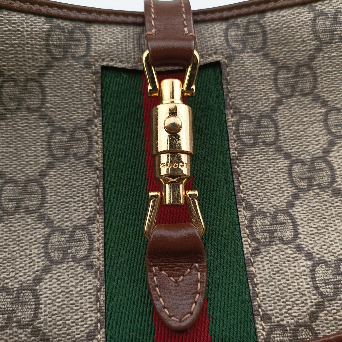 Pre-owned Gucci Jackie 1961 GG Supreme brown x beige PVC coated canvas×Leather 637092 shoulderbag | stylenewstar