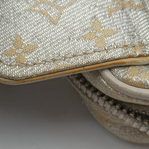 Pre-owned Louis Vuitton Shine McKenna Silver Monogram Shine M92362 shoulderbag | stylenewstar